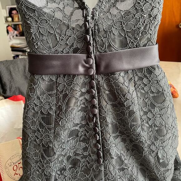 Mori Lee Lace‎ Gown - Picture 10 of 13